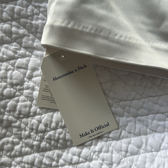 White strapless dress - Picture 8 of 12